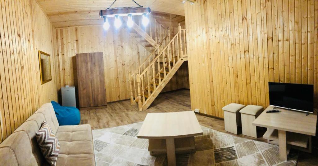 Cottage Chalet And Tours ดีลีจาน ภายนอก รูปภาพ