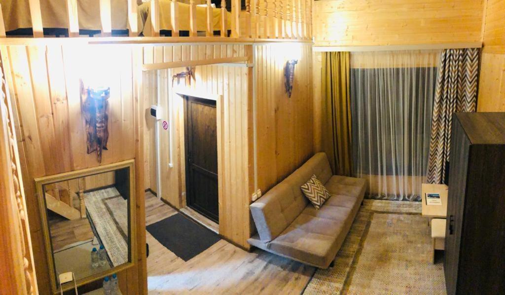 Cottage Chalet And Tours ดีลีจาน ภายนอก รูปภาพ