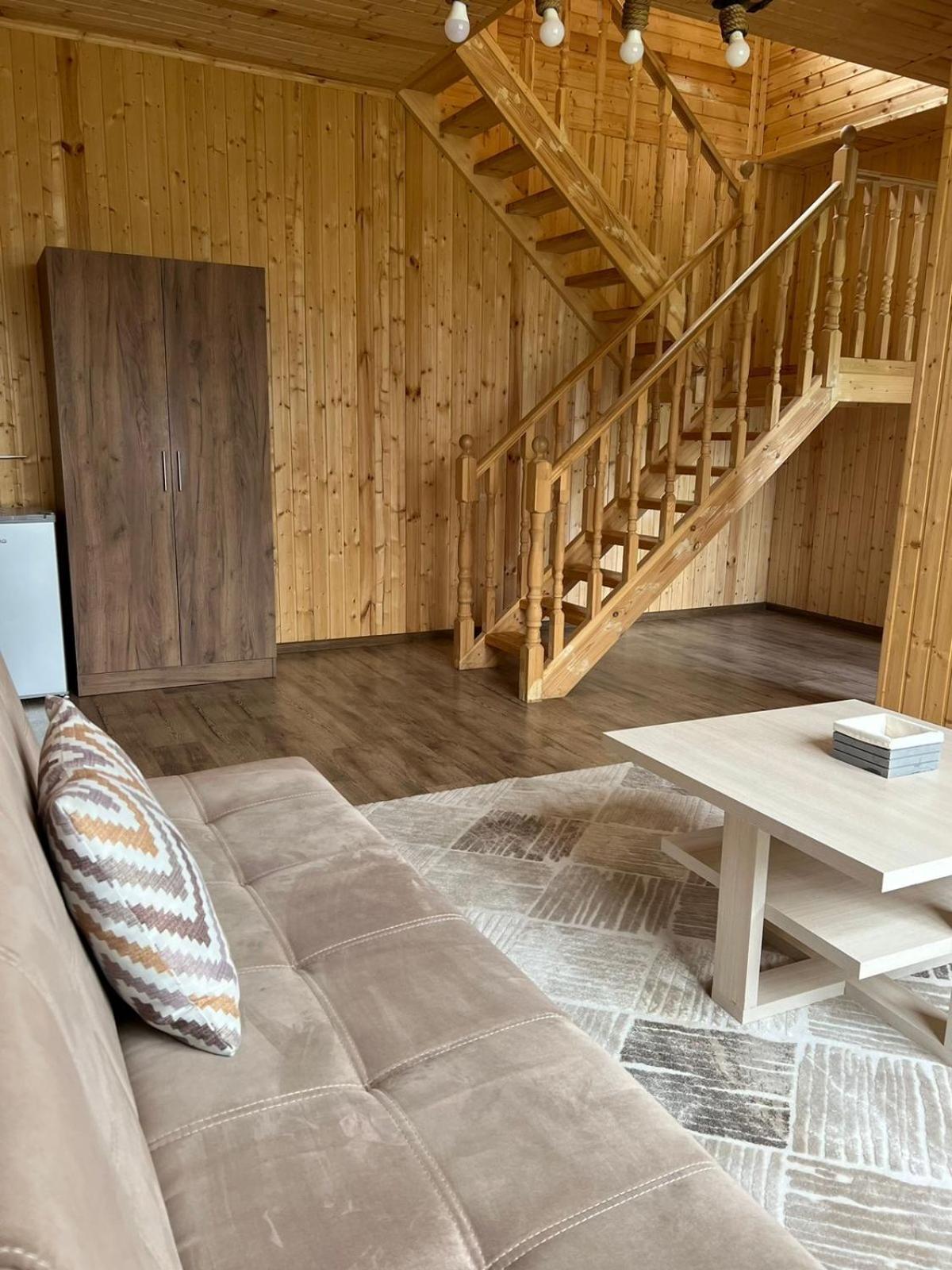 Cottage Chalet And Tours ดีลีจาน ภายนอก รูปภาพ